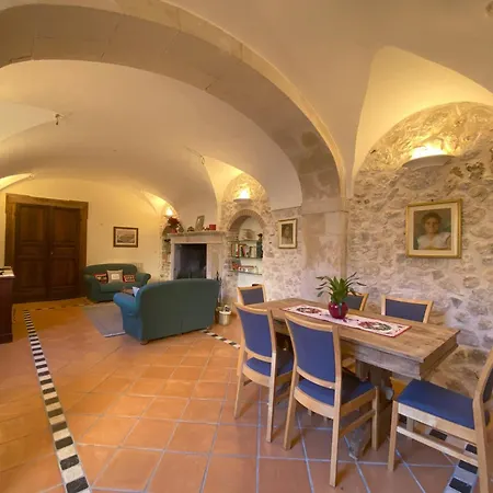 Bed & Breakfast Il Giardinetto Di Pettorano 3*